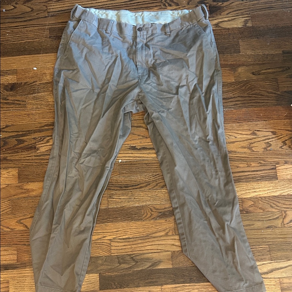 Cabela's Men's Taupe Chinos